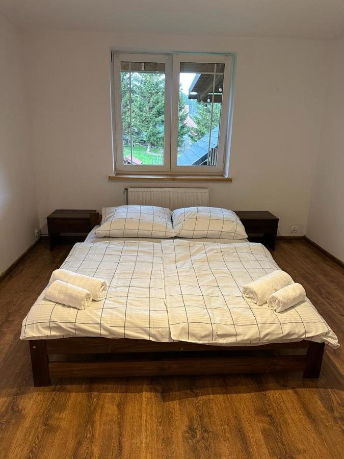 Agroturystyka Alpaka Konradow Apartment Konradow  Ngoại thất bức ảnh